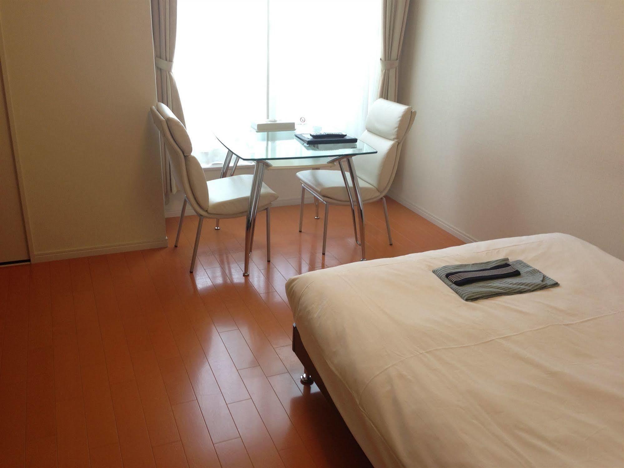 Plaza Fuyo Hotel Fukuoka  Bagian luar foto