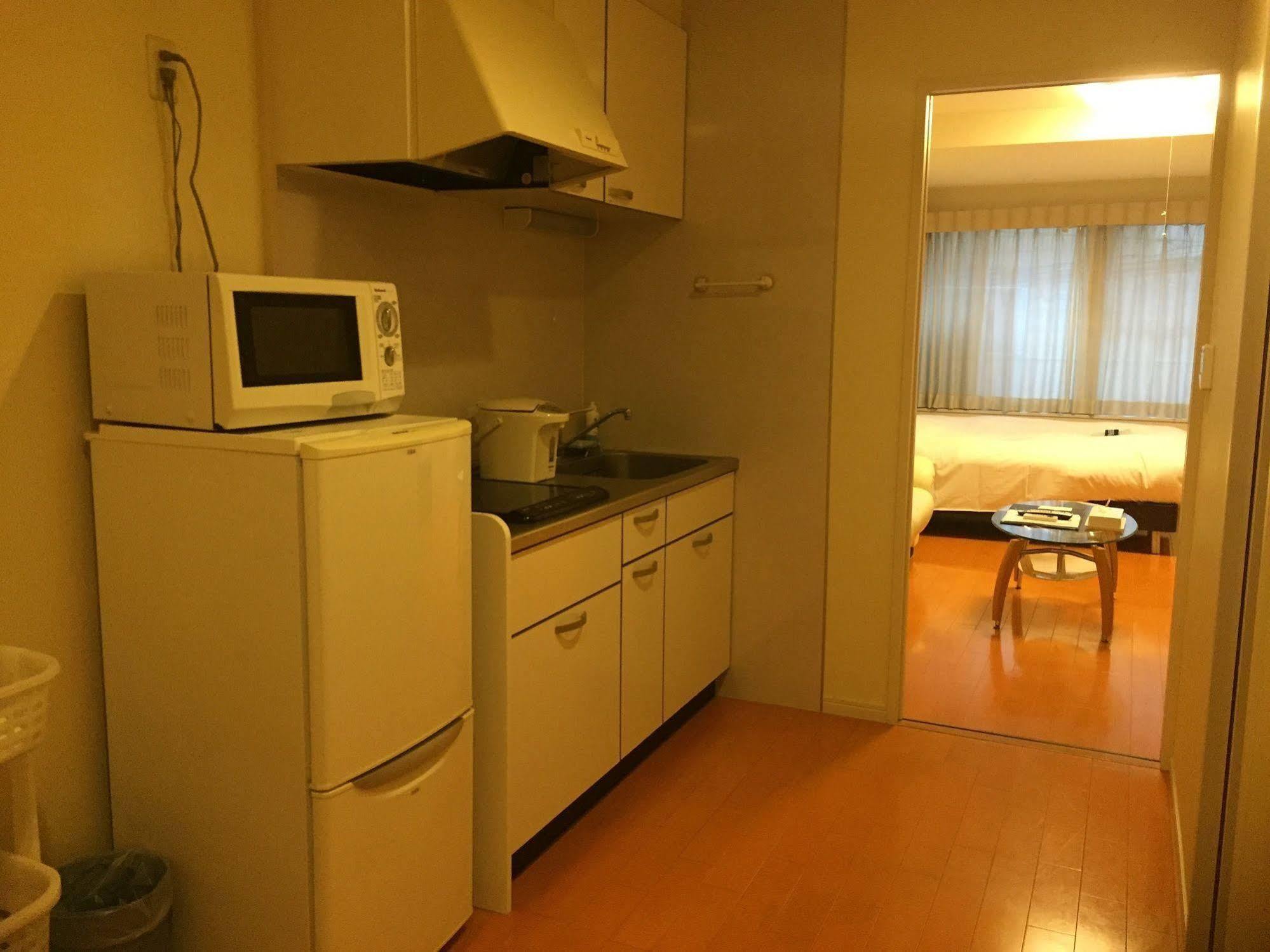 Plaza Fuyo Hotel Fukuoka  Bagian luar foto