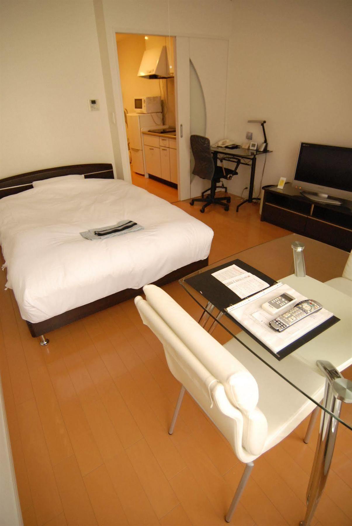 Plaza Fuyo Hotel Fukuoka  Bagian luar foto